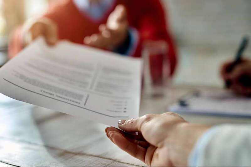 A empresa pode recusar atestado?