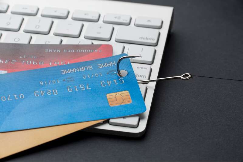 Saiba o que fazer quando perceber fraudes no seu cartão de crédito!