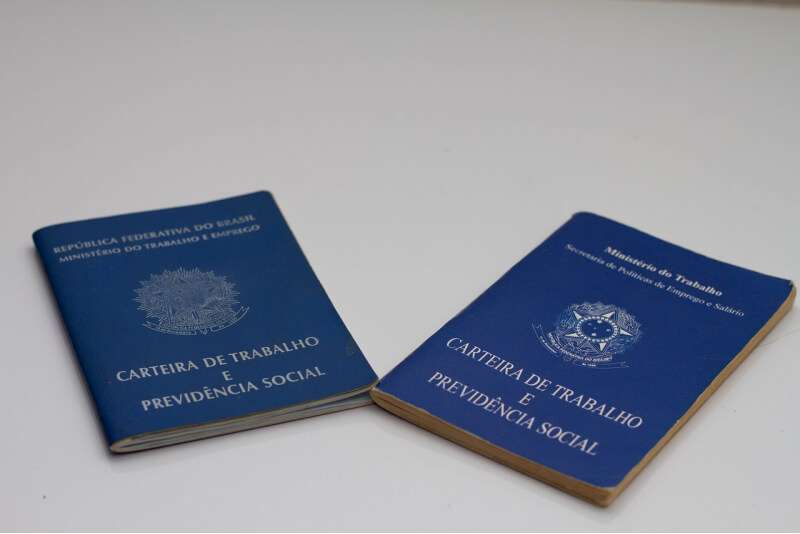 Quanto tempo o empregado pode trabalhar sem registro na carteira?