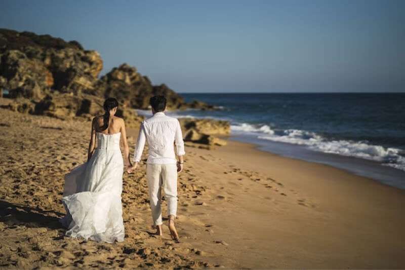 Você sabia que os recém-casados tem 3 dias de folga?