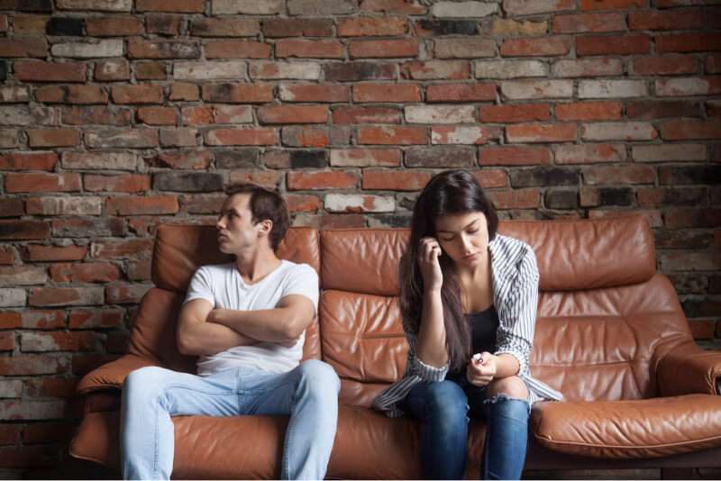 Vou me divorciar, mas temos uma casa financiada. O que fazer?