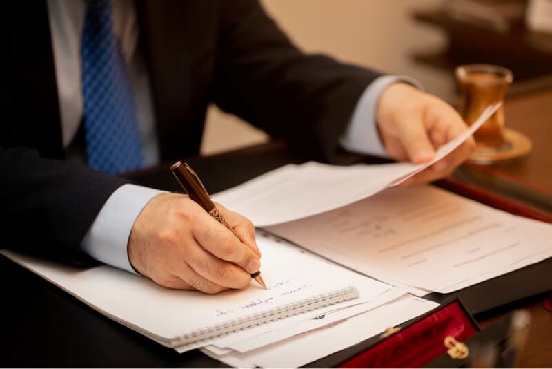 É abusivo empréstimo com juros de 1.269,72% ao ano?